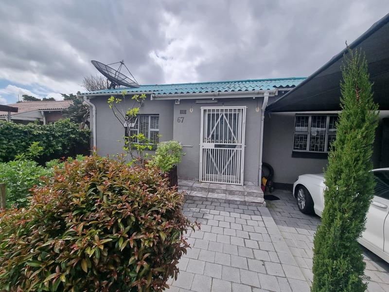 2 Bedroom Property for Sale in Ruyterwacht Western Cape